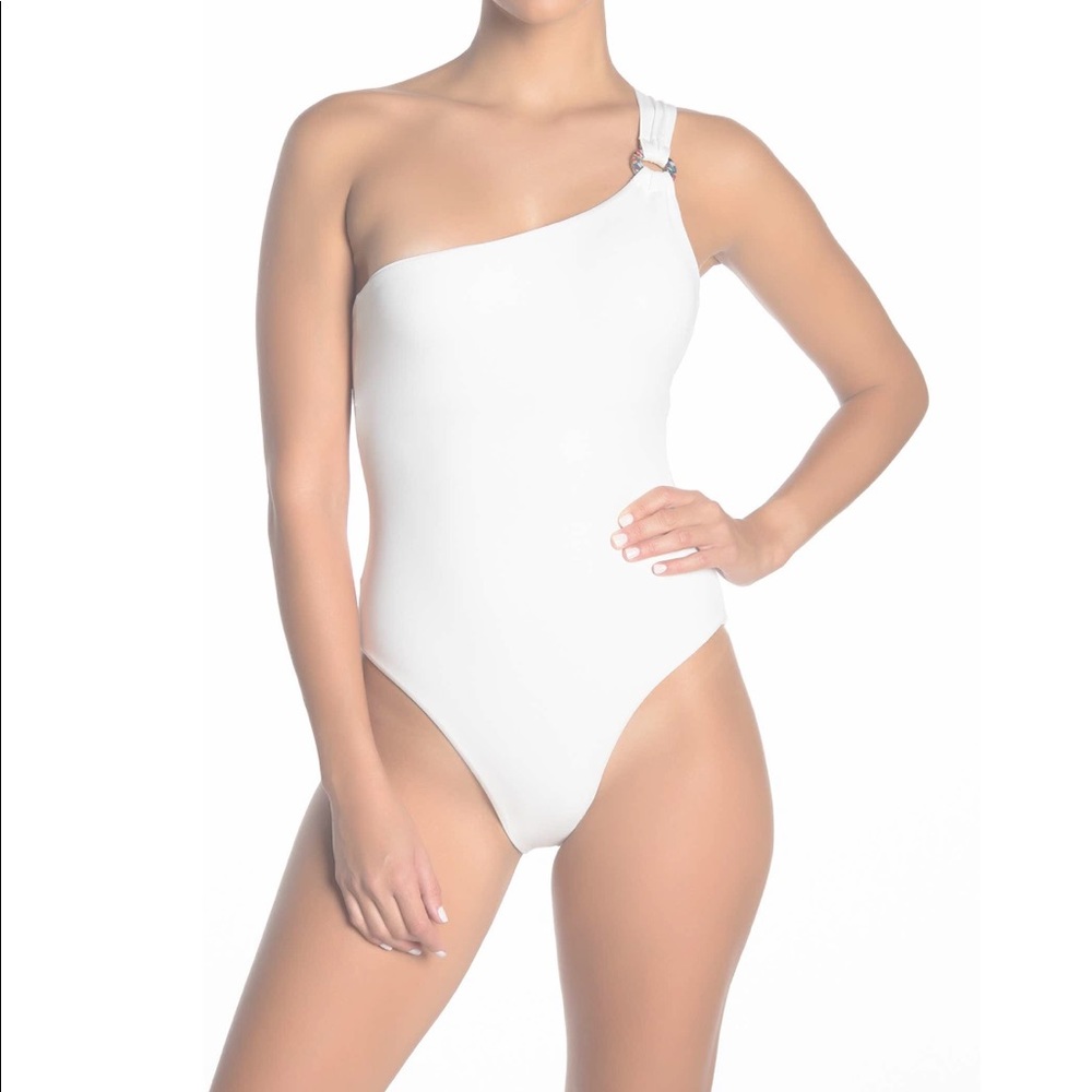 ONIA white one shoulder 🩱 ☀️🩱☀️